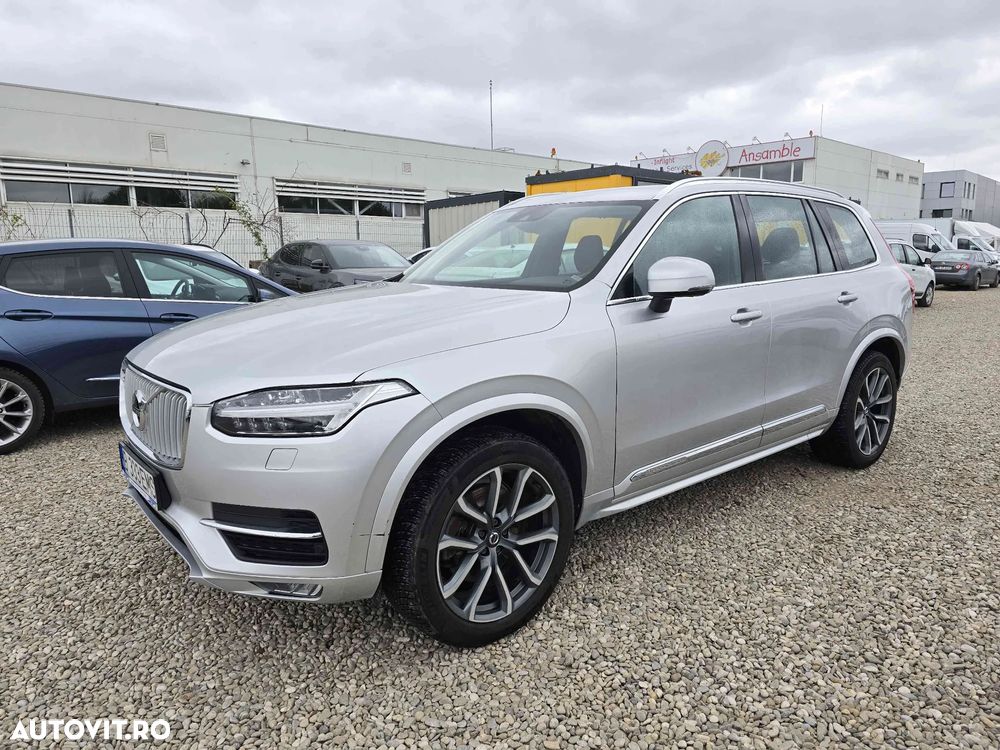 Volvo XC 90 - 7