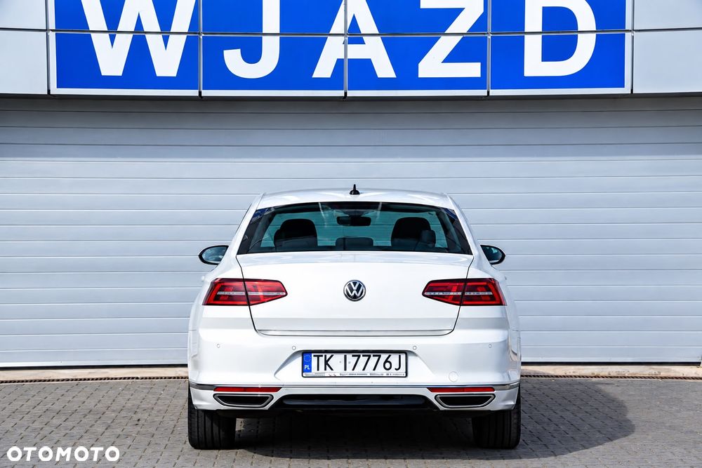 Volkswagen Passat - 5
