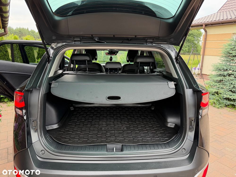 Kia Sportage 1.6 T-GDI HEV Anniversary 2WD - 24