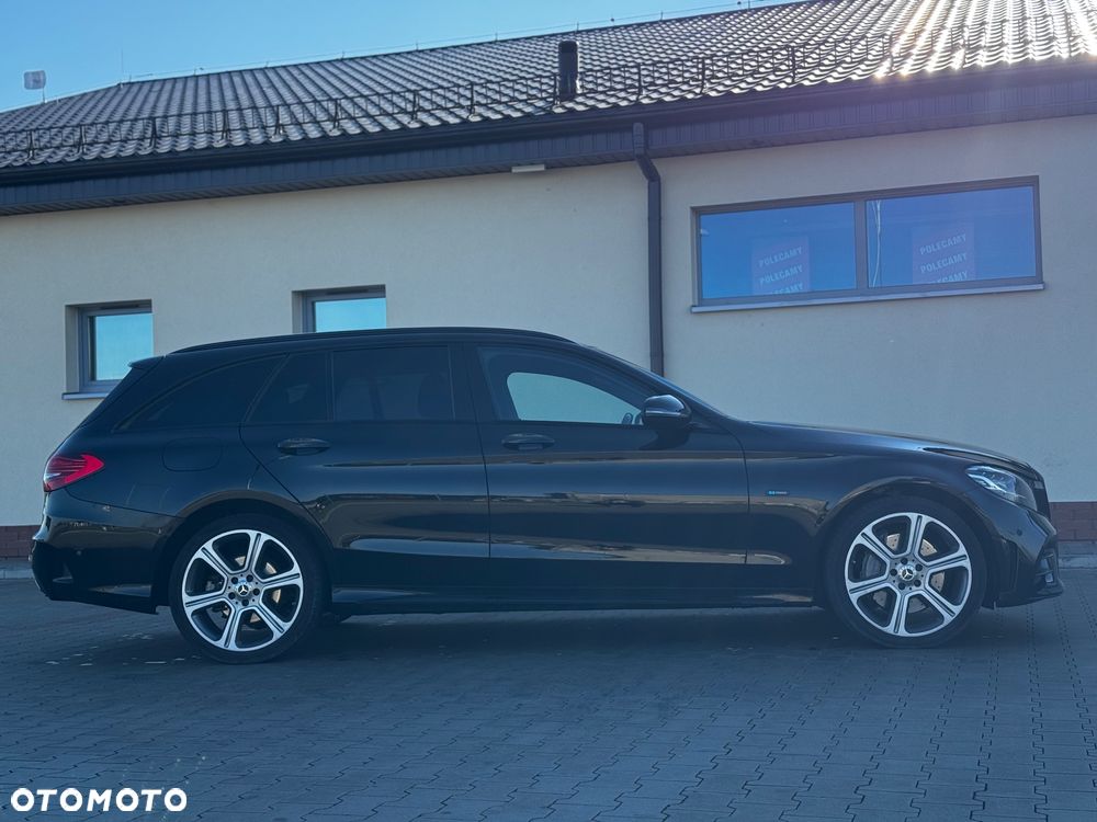 Mercedes-Benz Klasa C 300 de T 9G-TRONIC Night Edition - 13