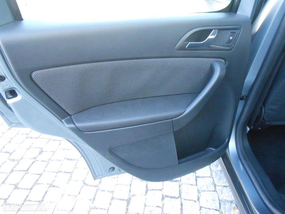 Skoda Yeti 1.2 TSI Active - 18