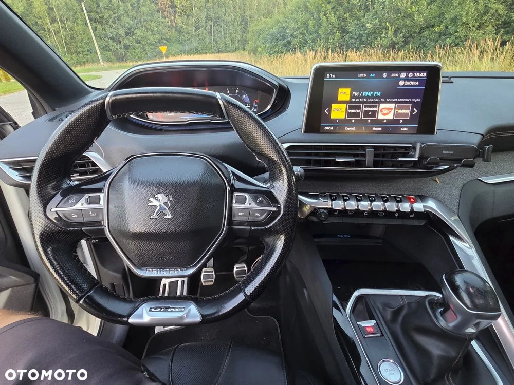 Peugeot 5008 - 28