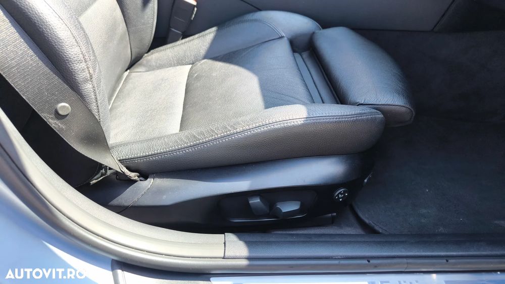 BMW Seria 3 320d xDrive DPF Edition Lifestyle - 23