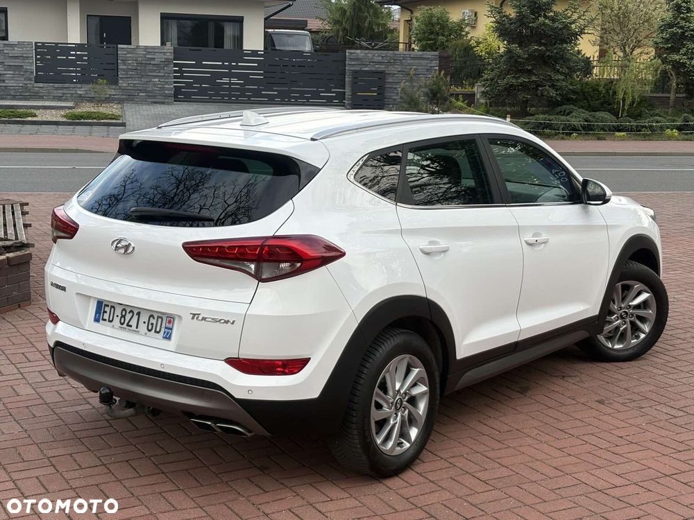 Hyundai Tucson 2.0 CRDi 2WD Trend - 11