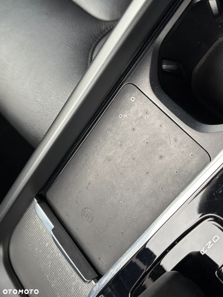 Volvo XC 60 B4 D Core - 27