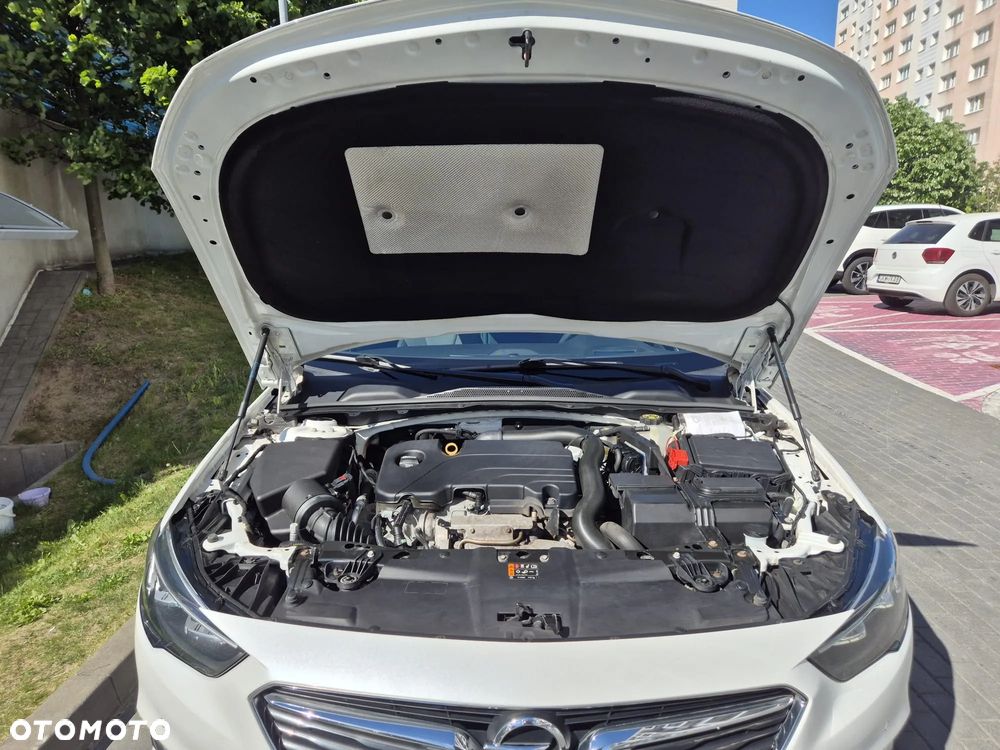 Opel Insignia 1.5 T GPF Exclusive S&S - 18
