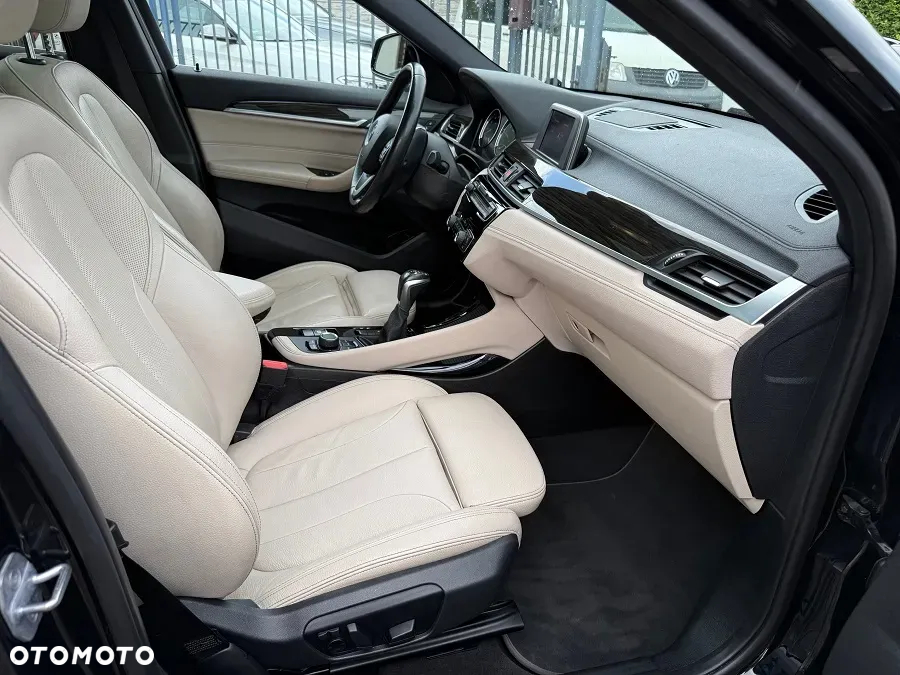 BMW X2 - 36