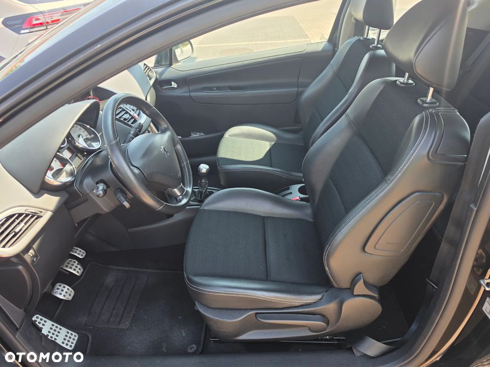 Peugeot 207 1.6 Premium - 3