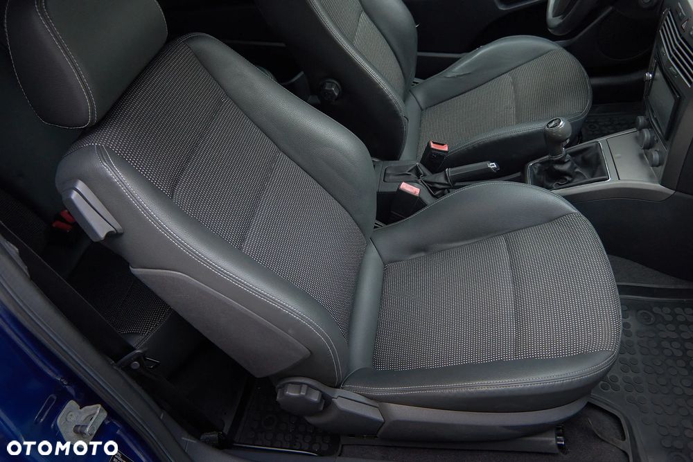 Opel Astra 2.0 T Sport - 13