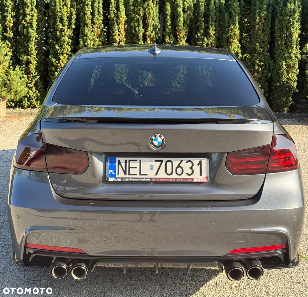 BMW Seria 3 - 12