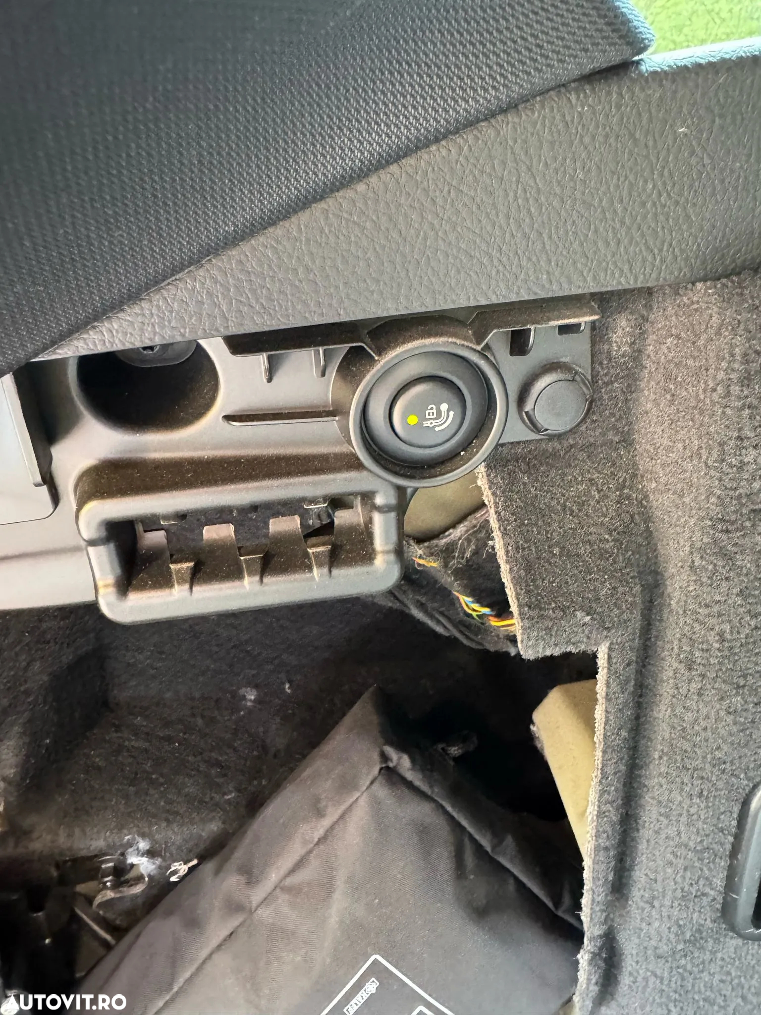BMW Seria 3 320d Touring Aut. M Sport - 19