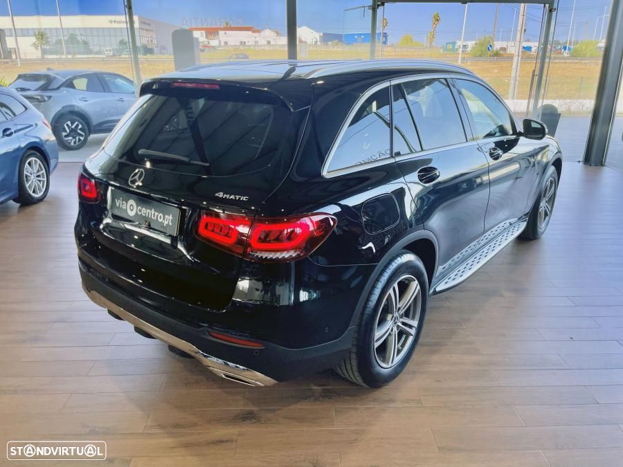 Mercedes-Benz GLC 300 e 4Matic - 2