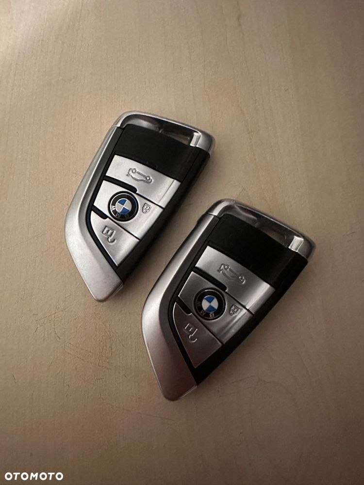 BMW X5 xDrive40d - 36