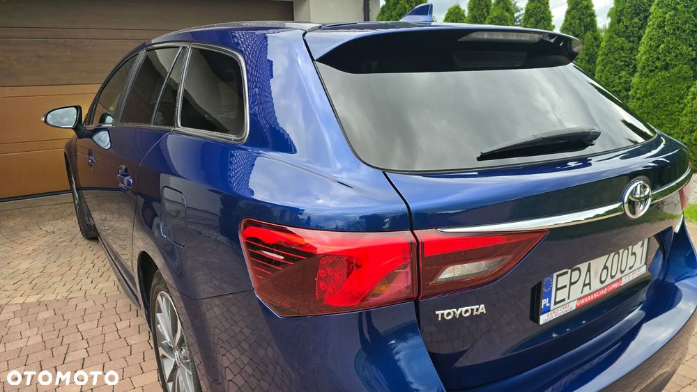 Toyota Avensis - 7