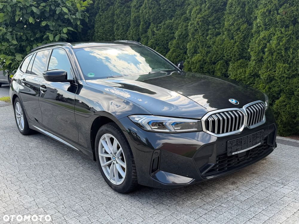 BMW Seria 3 320d xDrive MHEV M Sport sport - 1
