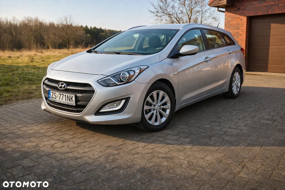 Hyundai i30 1.4 CRDi Classic + - 1