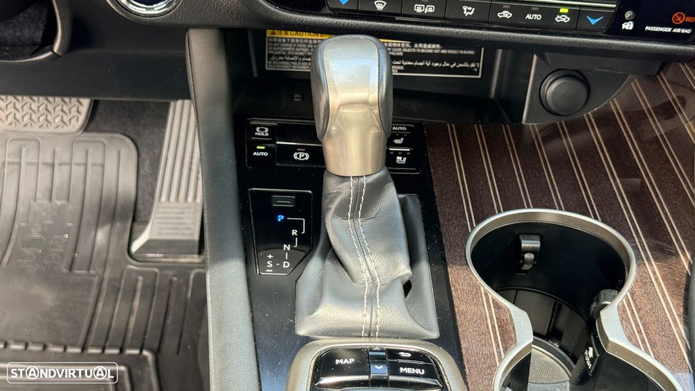 Lexus RX 450h L Luxury - 17