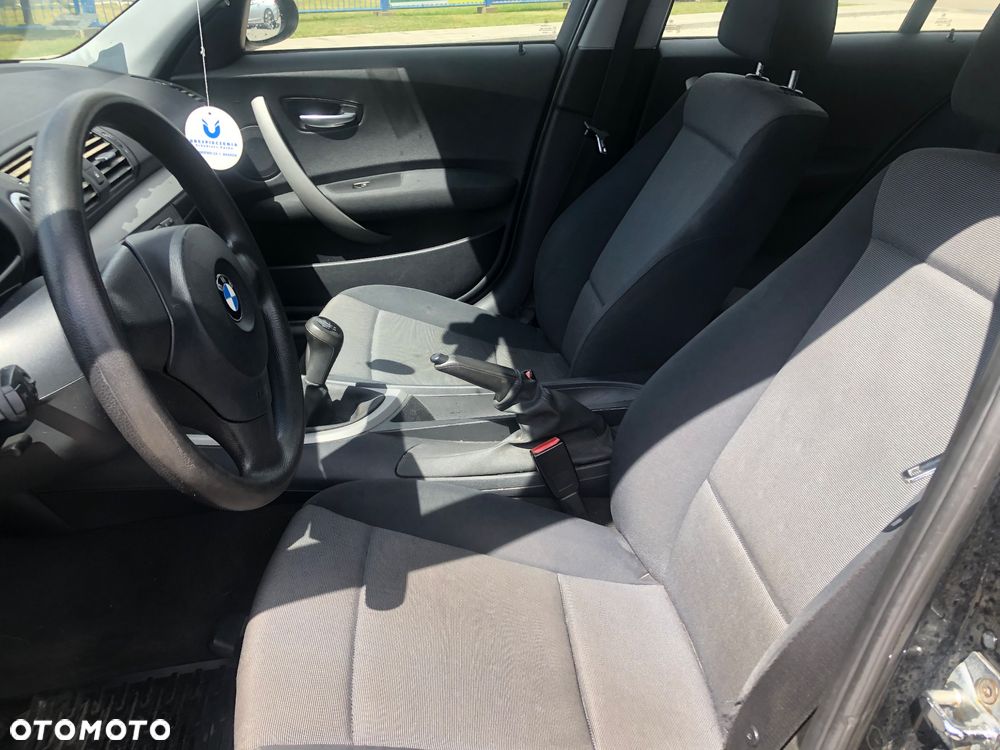 BMW Seria 1 - 14