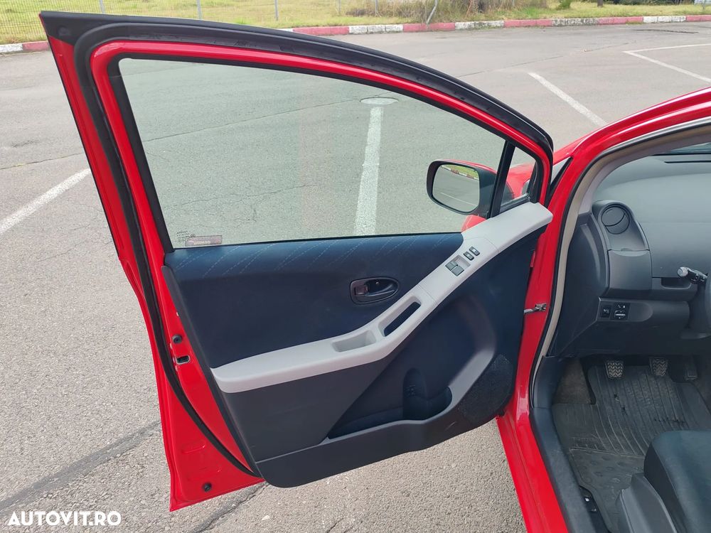 TOYOTA Yaris 2007 — imagine 8