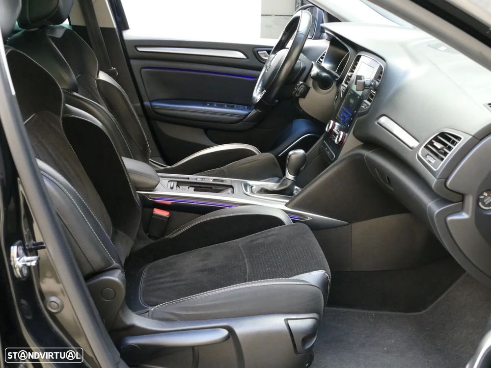 Renault Mégane Sport Tourer 1.5 dCi Bose Edition EDC - 26