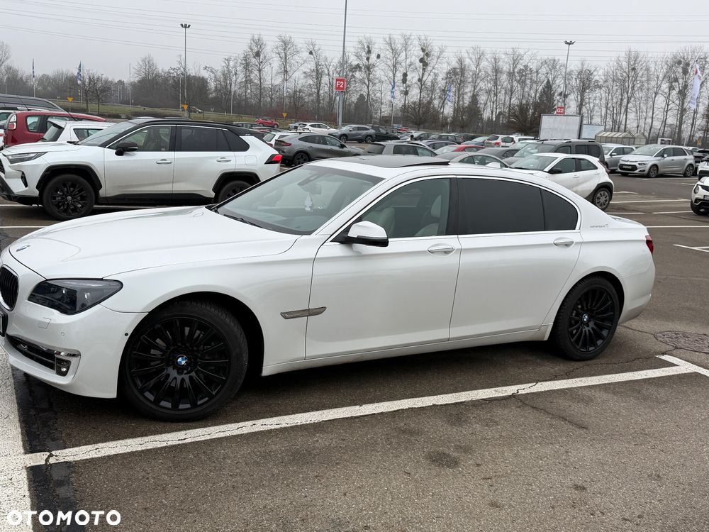 BMW Seria 7 - 15