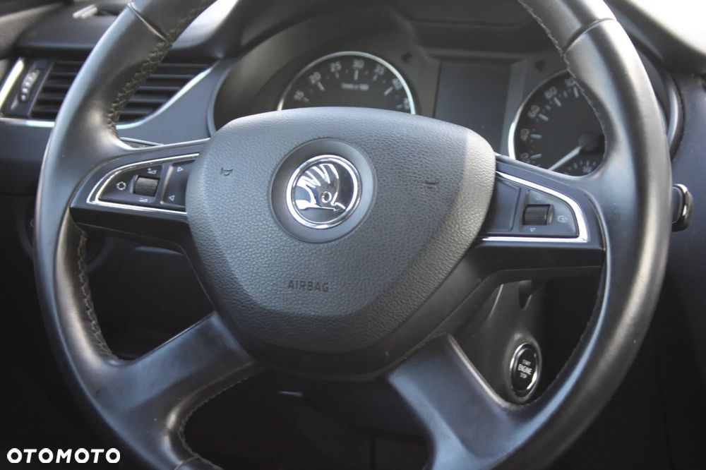 Skoda Octavia 2.0 TDI Premium Edition - 14