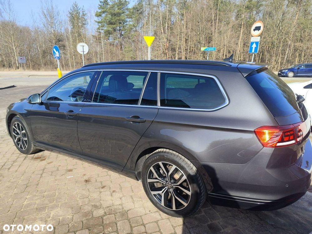 Volkswagen Passat Variant 1.5 TSI EVO Business DSG - 28