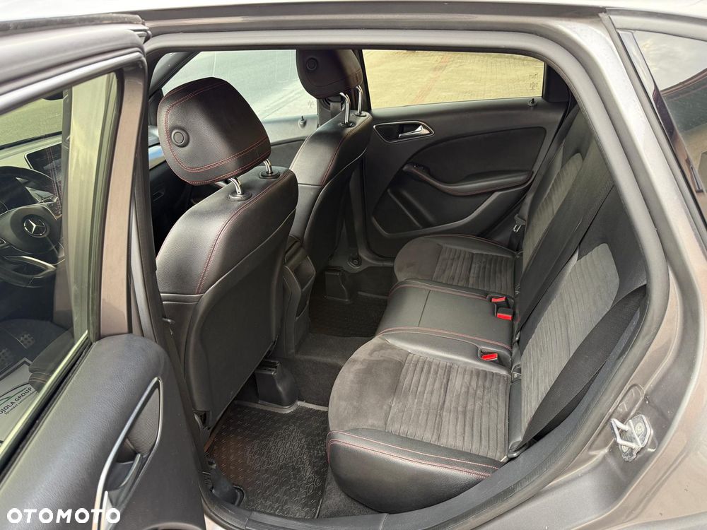 Mercedes-Benz Klasa B 200 d 7G-DCT Edition - 12