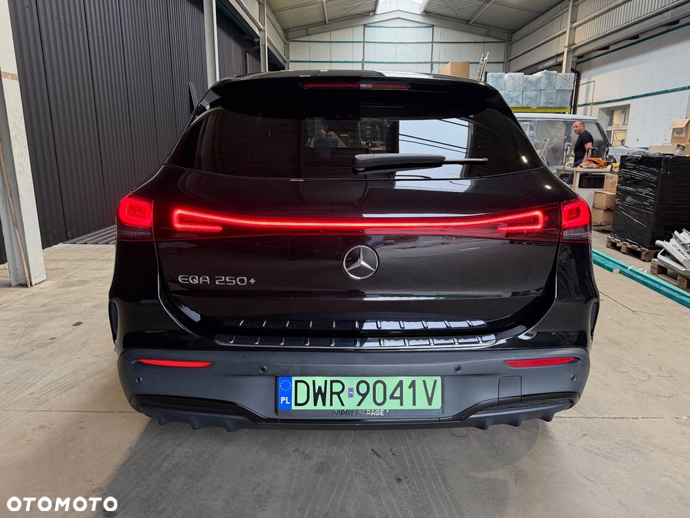 Mercedes-Benz EQA 250+ 70.5kWh AMG Line - 7