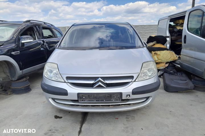 Dezmembrez Citroen C8 1 [2002 - 2008] Minivan 2.0 MT (138 hp) RHR (DW - 1
