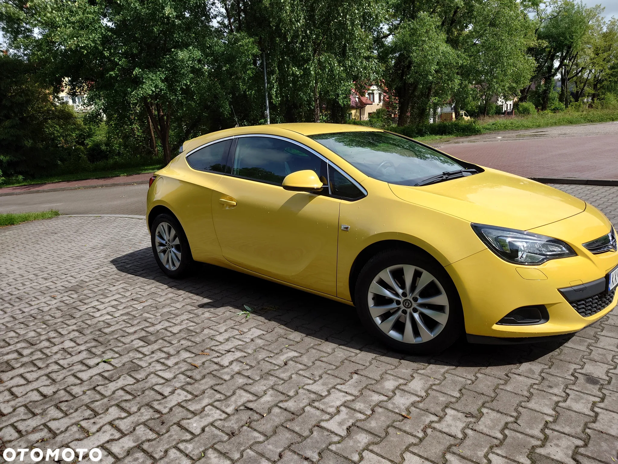 Opel Astra GTC 1.6 Turbo Edition - 5