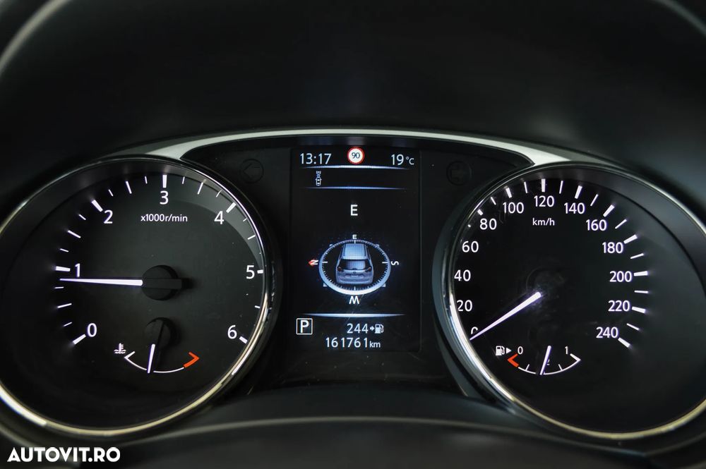 Nissan X-Trail 1.7 dCi Xtronic N-TEC - 18