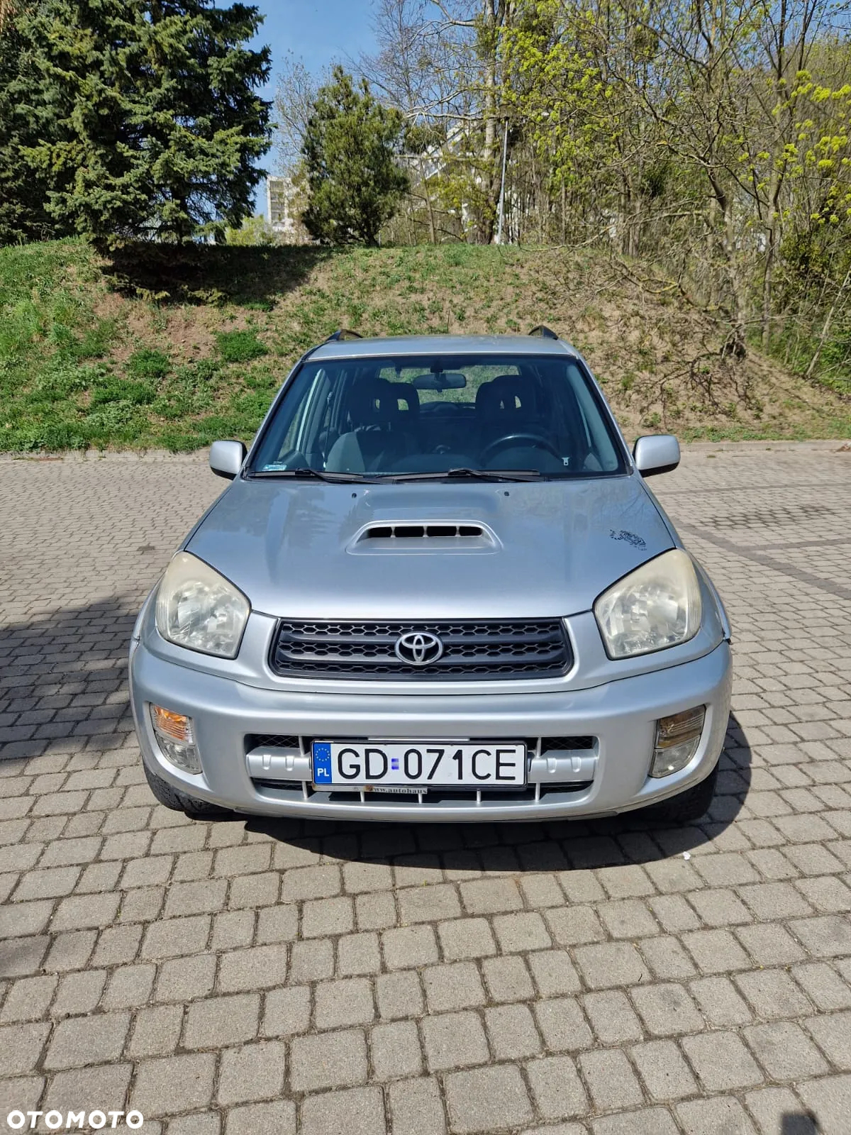 Toyota RAV4 2.0 D-4D 4x4 - 2