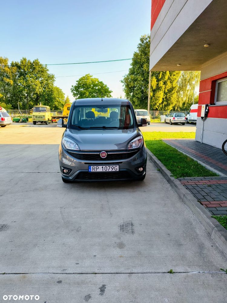 Fiat Doblo 1.4 T-Jet 16V Lounge - 2