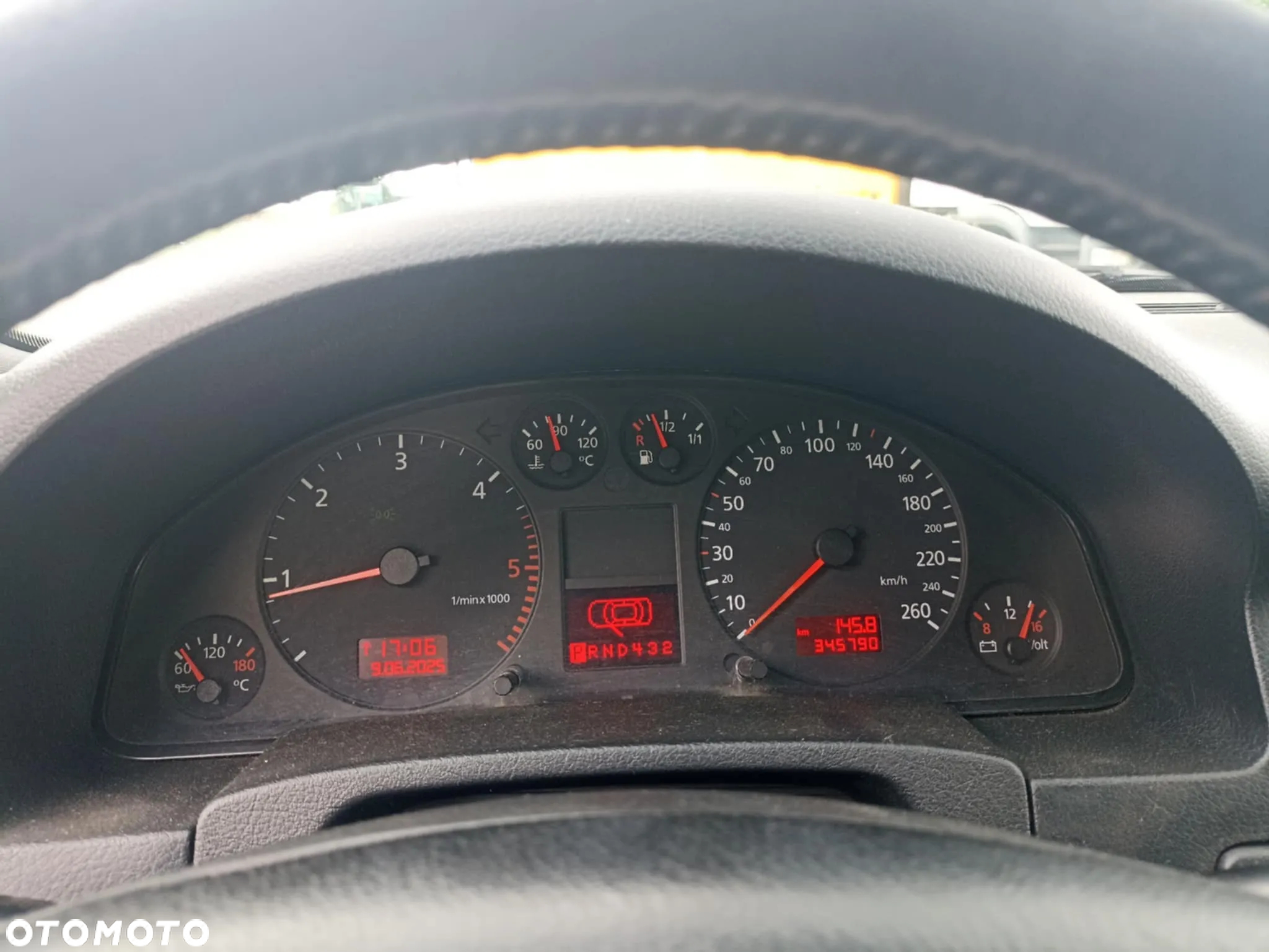 Audi A6 - 6