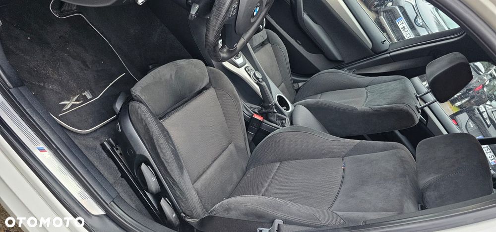 BMW X1 sDrive20d - 13