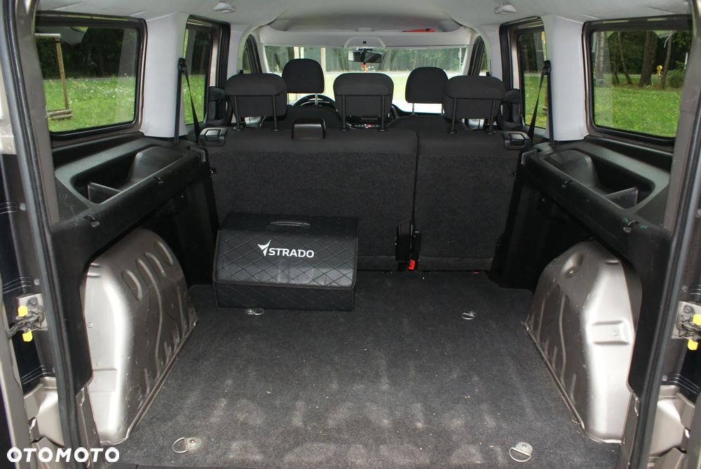 Fiat Doblo Maxi Active - 11