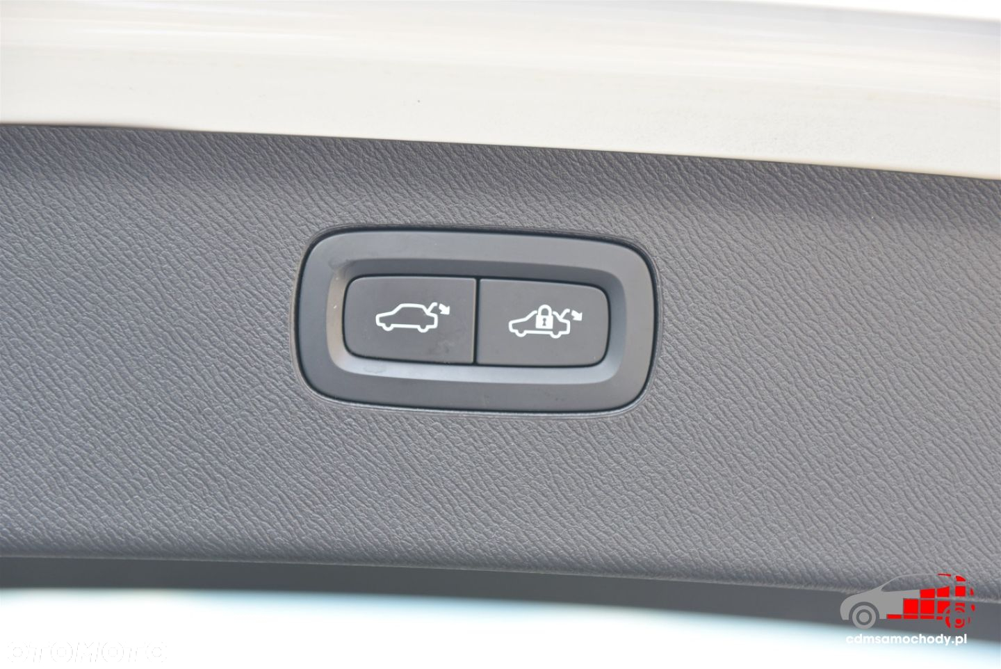 Volvo XC 90 - 21