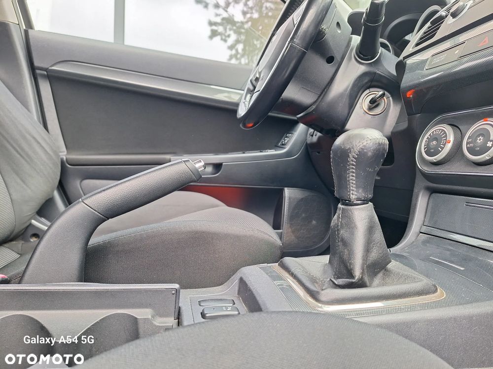 Mitsubishi Lancer 1.8 Intense - 22