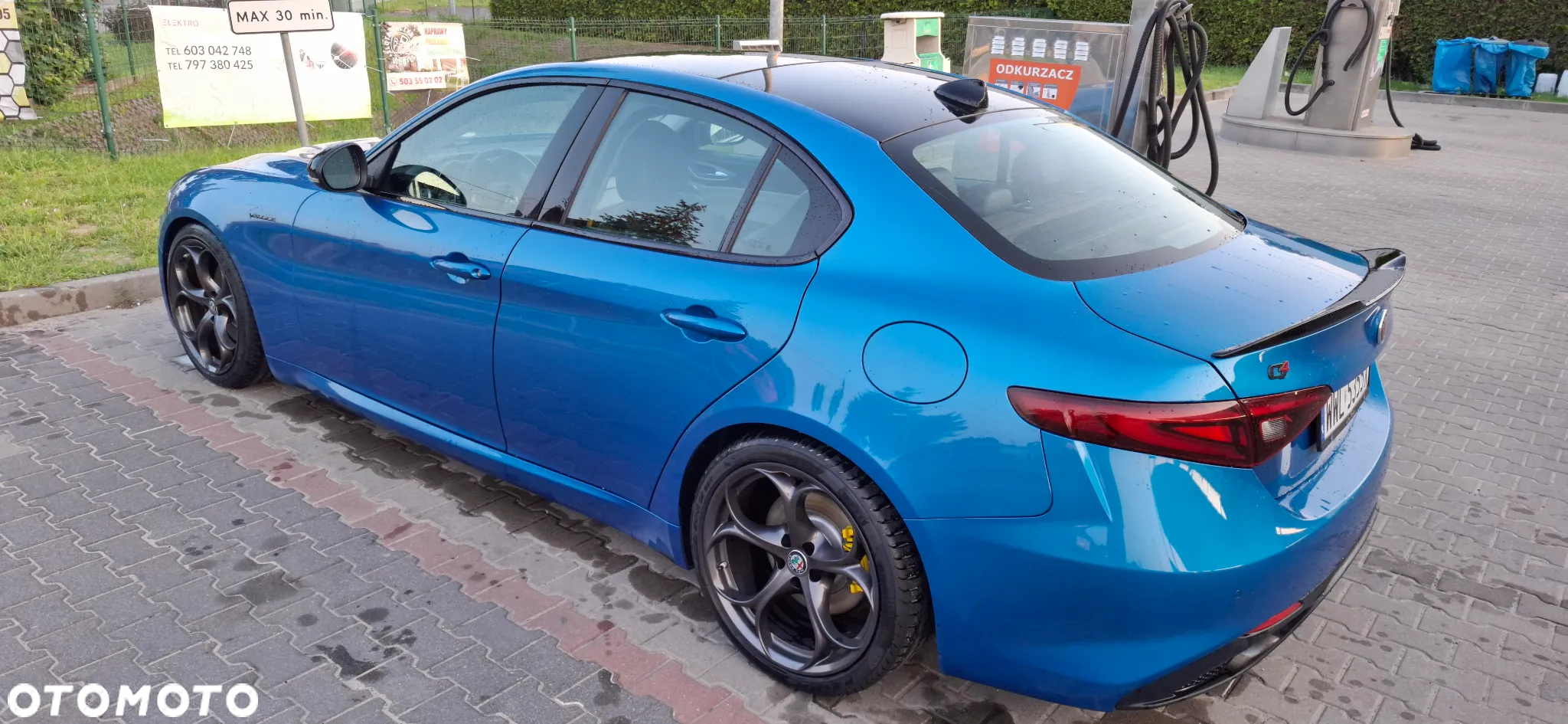 Alfa Romeo Giulia 2.0 Turbo 16V AT8-Q4 Veloce - 8