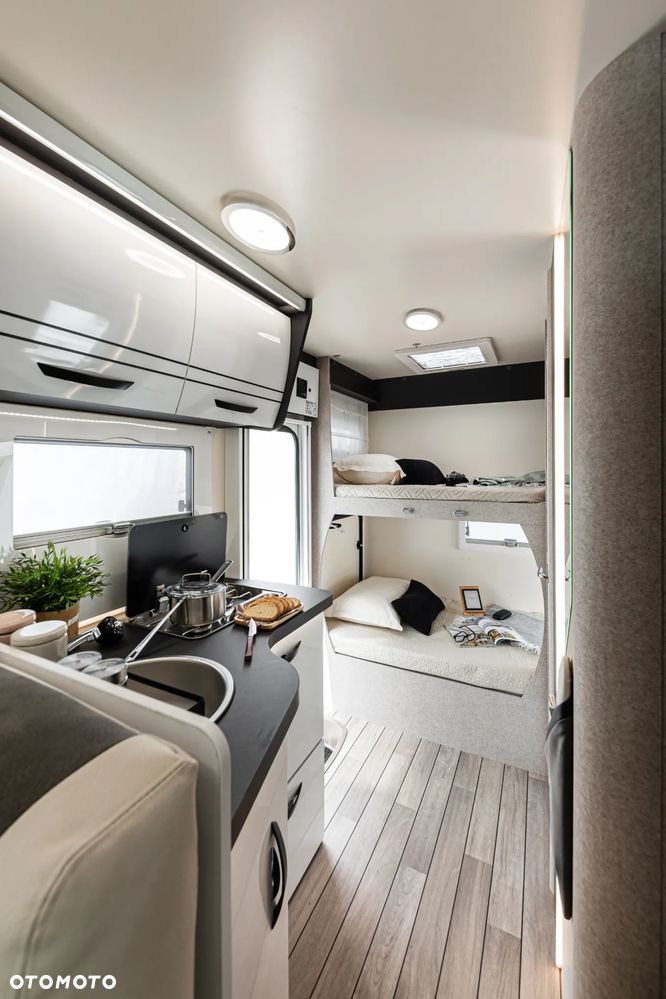 McLOUIS Glamys 322 - 7-osobowy - 9