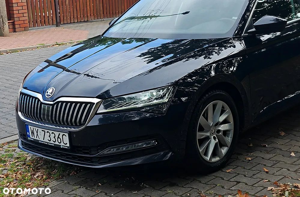 Skoda Superb 2.0 TDI SCR Style DSG - 9