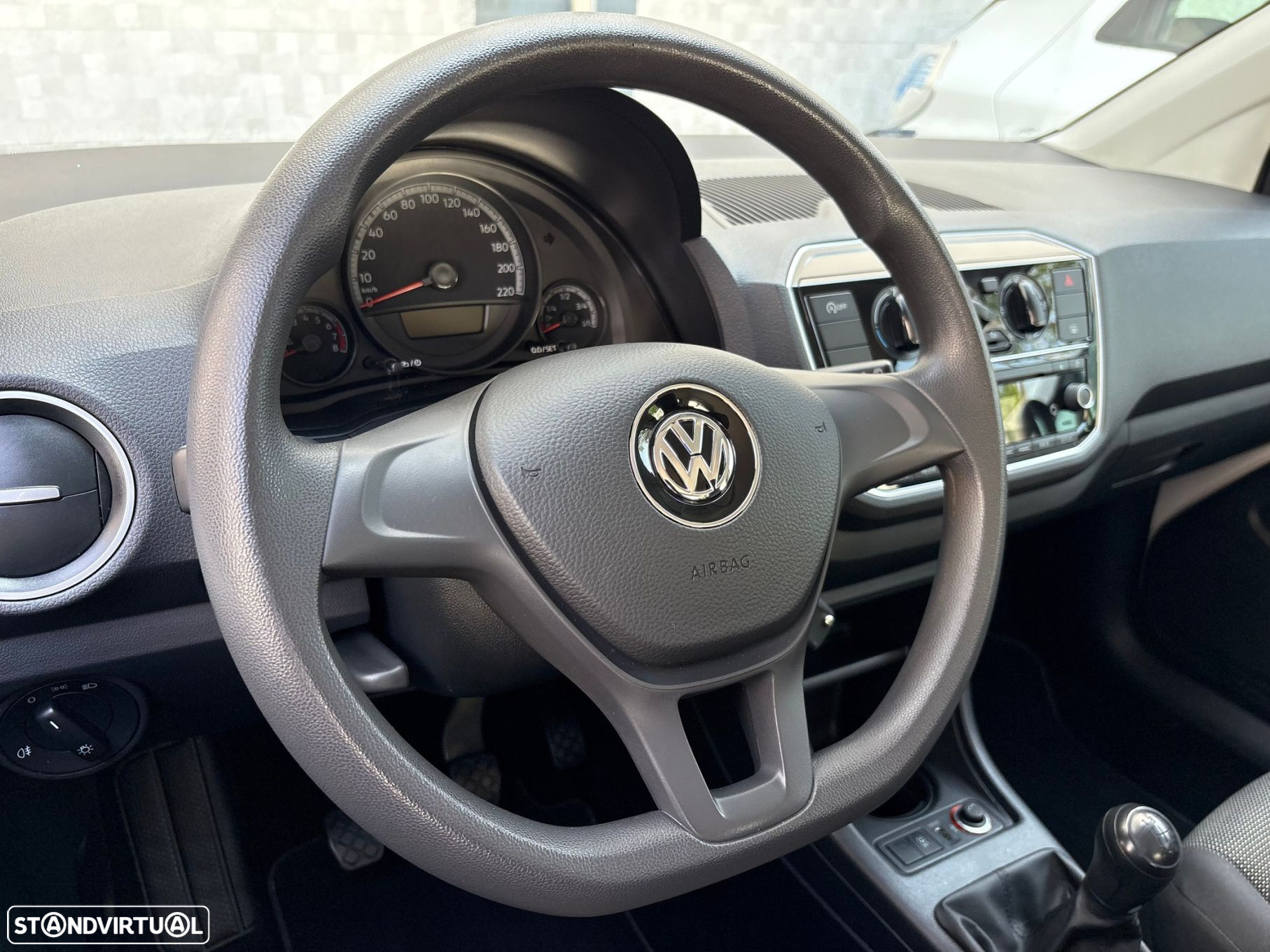VW Up! 1.0 Move - 6