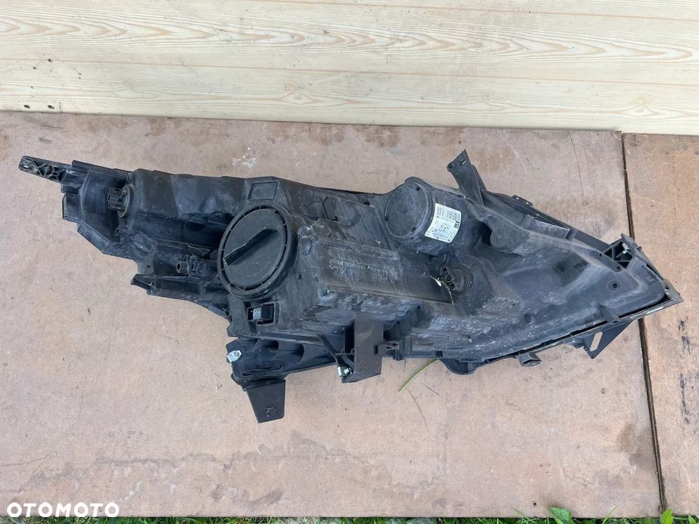 Lampa Reflektor przedni przód Opel Zafira C - 4
