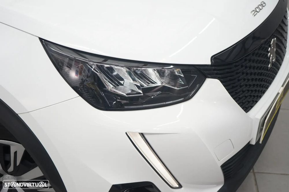 Peugeot 2008 1.2 PureTech Active - 10