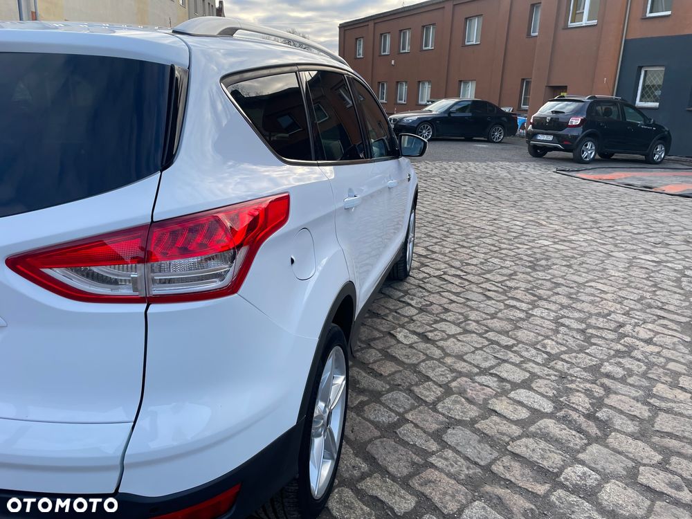 Ford Kuga 2.0 TDCi 4x4 Titanium - 19