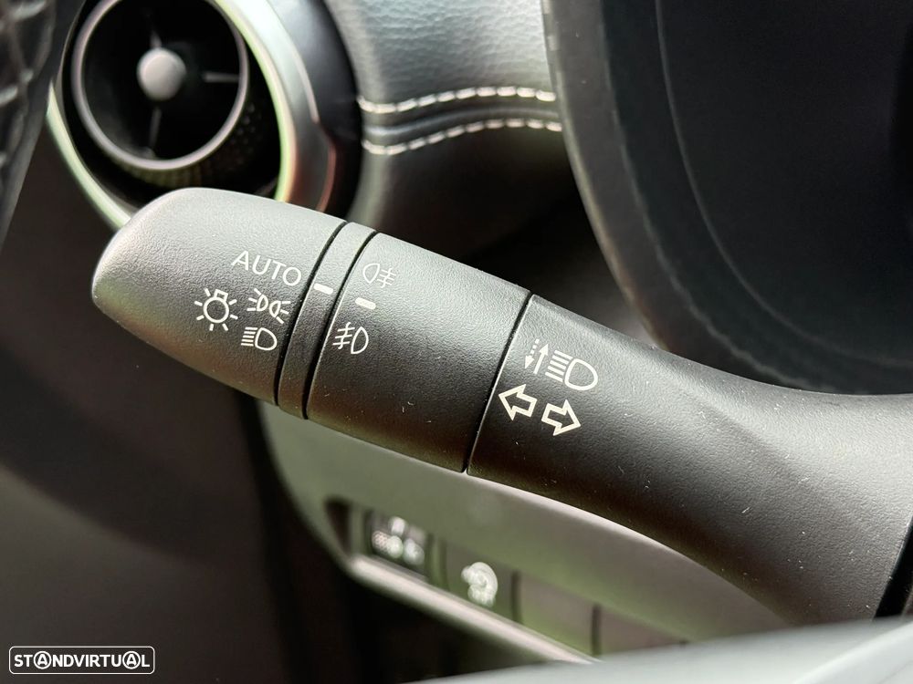 Nissan Juke 1.0 DIG-T N-Connecta NAV. - 28