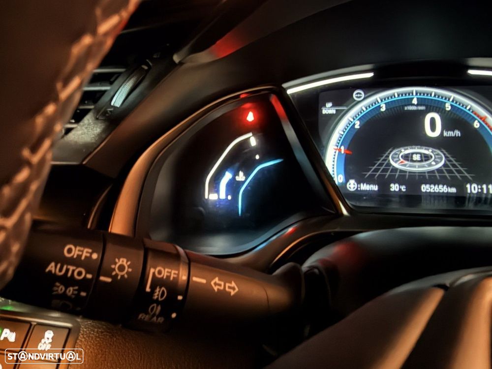 Honda Civic 1.0 i-VTEC Elegance Navi - 18