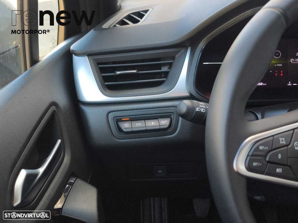 Renault Captur 1.0 TCe Equilibre Bi-Fuel - 17