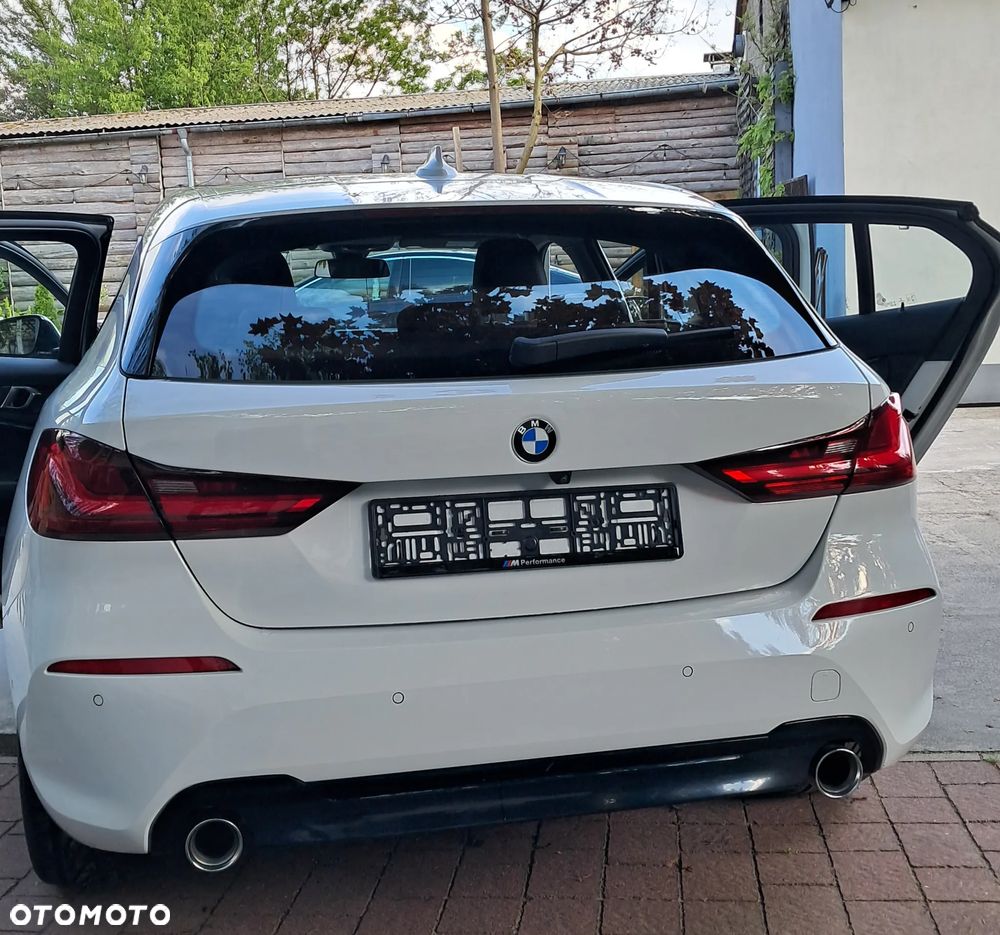 BMW Seria 1 118d Sport Line Shadow - 33